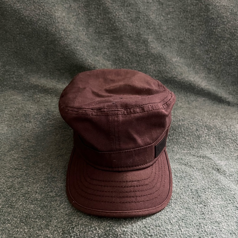 Levi’s 5 panel hat